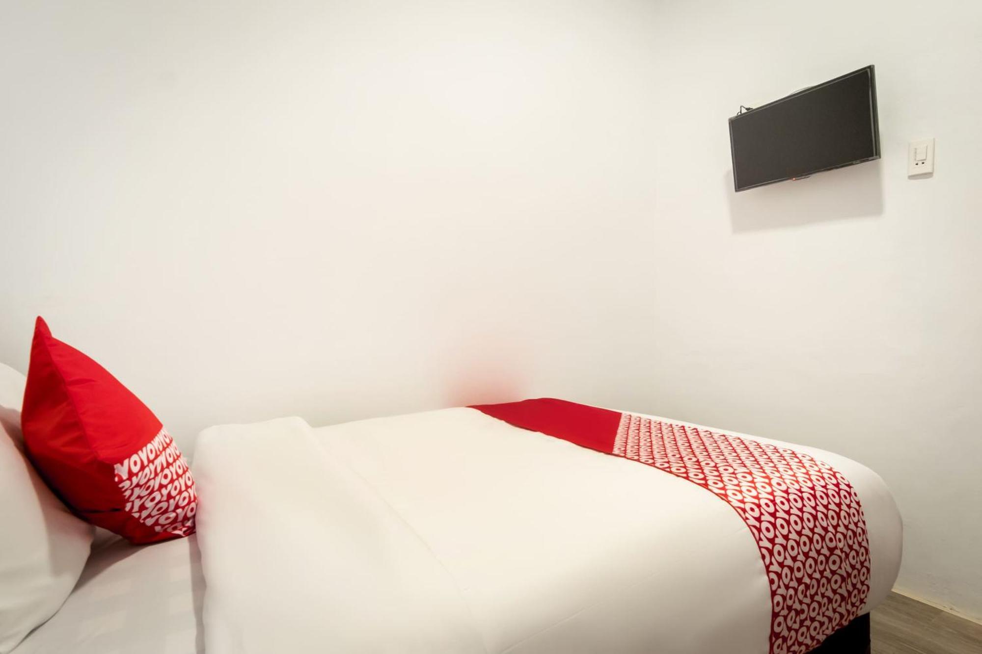 RedDoorz At Jalan Asia Medan Zewnętrze zdjęcie